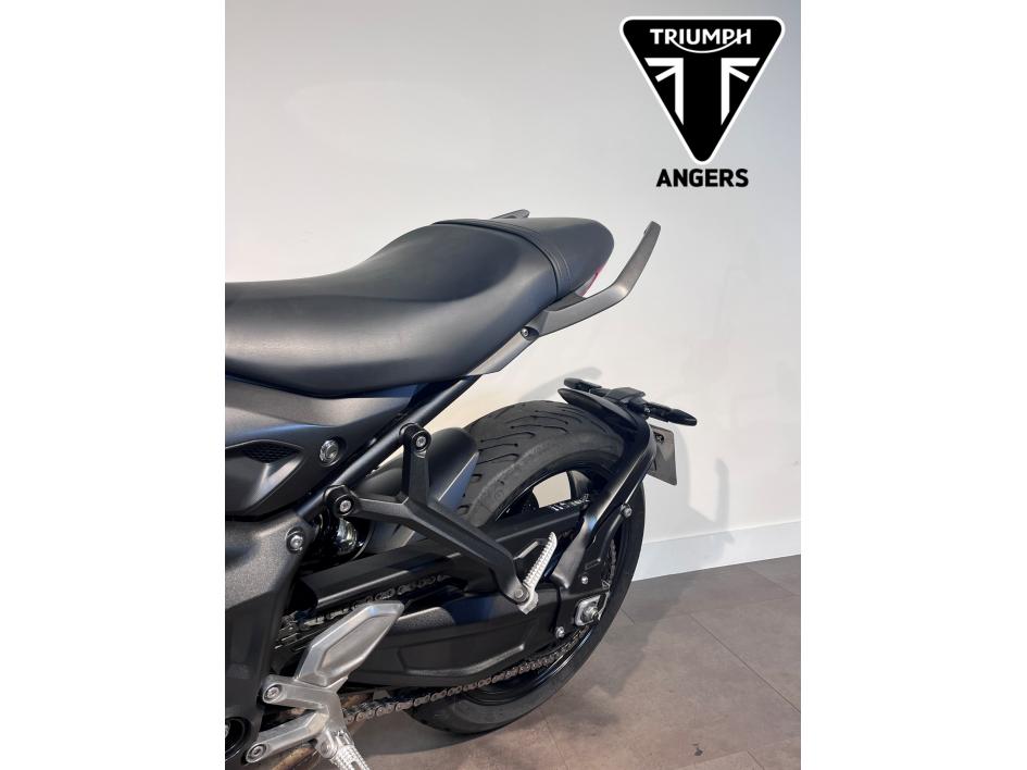 TRIUMPH TRIDENT 660 A2 