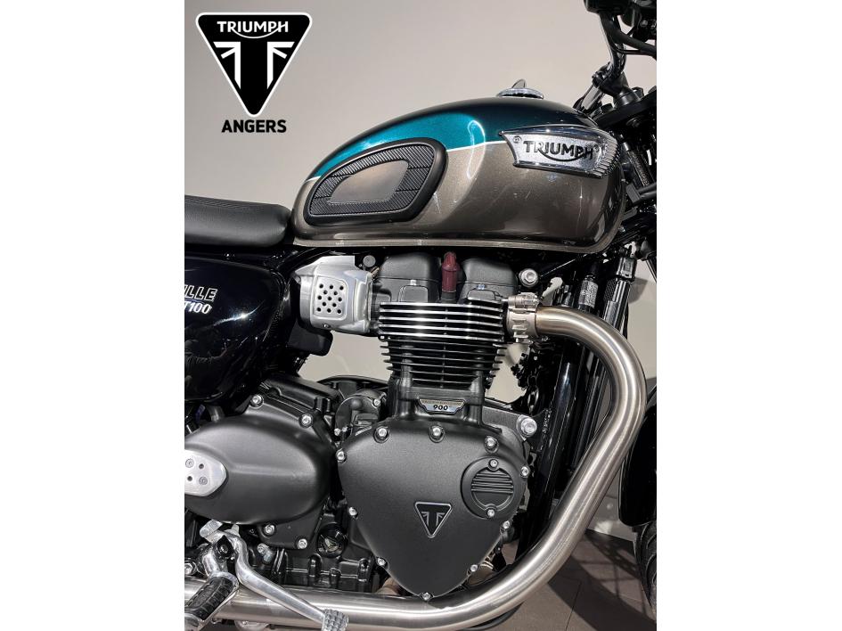 TRIUMPH BONNEVILLE T100