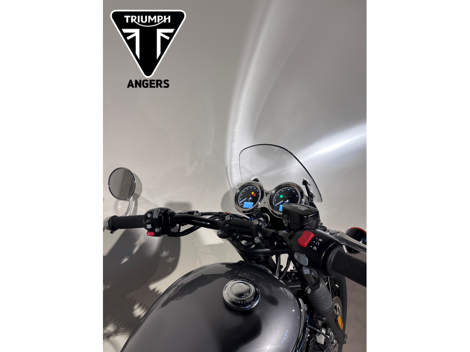TRIUMPH Bonneville T120 Black