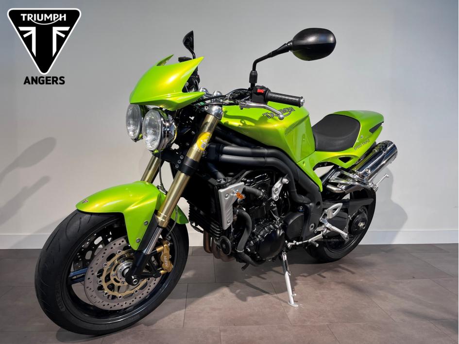 TRIUMPH SPEED TRIPLE 1050