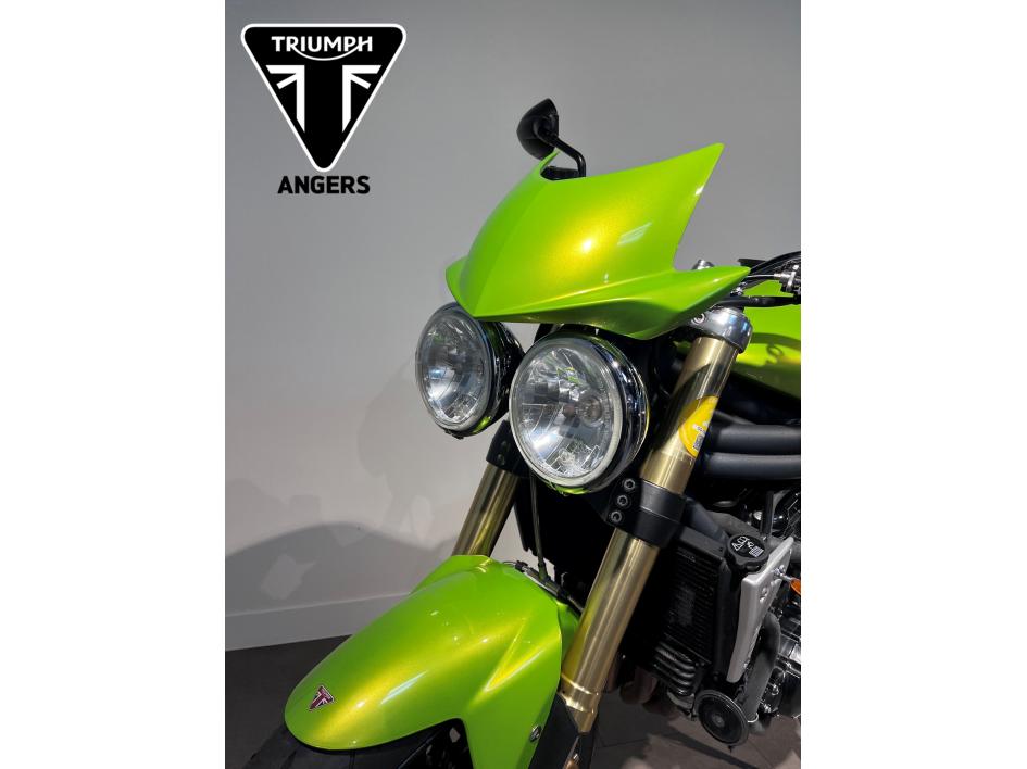 TRIUMPH SPEED TRIPLE 1050