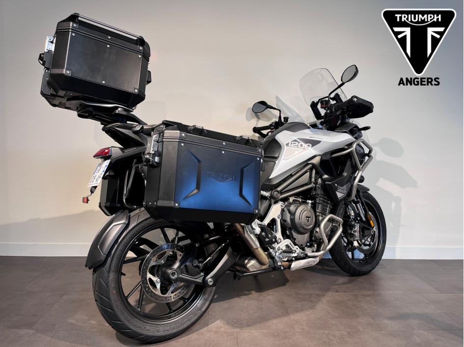 TRIUMPH TIGER 1200 GT PRO