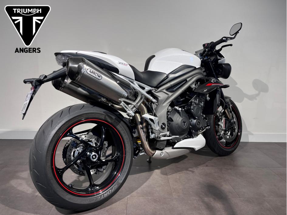 TRIUMPH SPEED TRIPLE 1050 RS