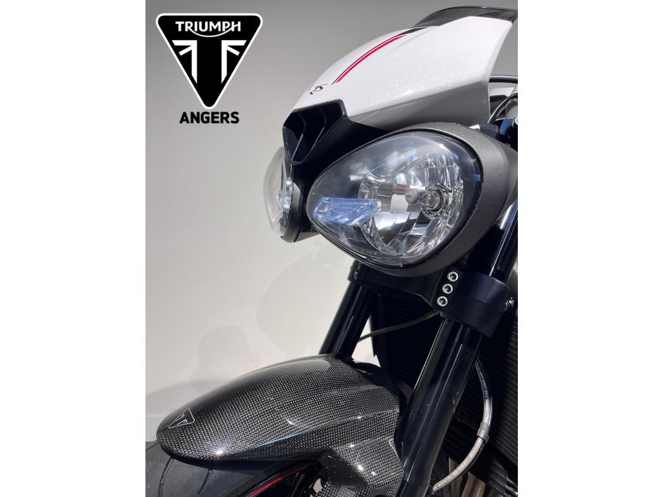 TRIUMPH SPEED TRIPLE 1050 RS