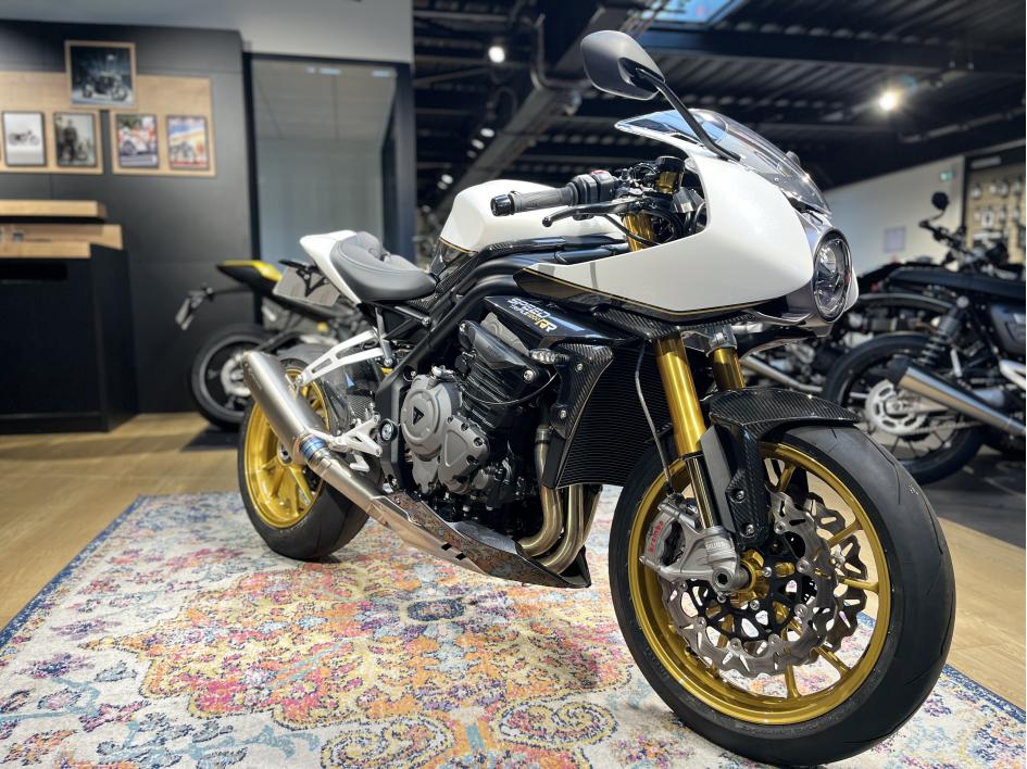 Speed Triple 1200 RR