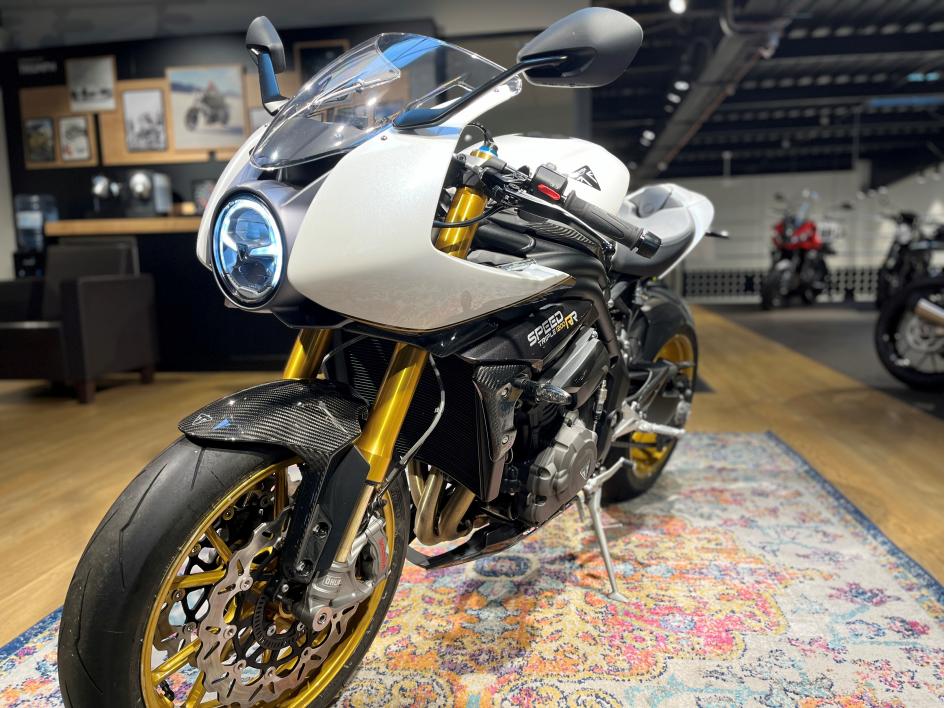 Speed Triple 1200 RR